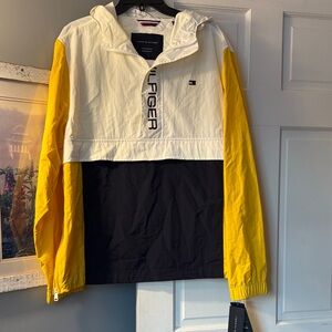 Tommy Hilfiger XL nylon hooded rain jacket. NWT!!
